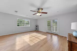 4510 Hazelton St, Houston, TX 77035 - Photo 28