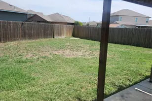 1325 W Nolte Farms Rd, Seguin, TX 78155 - Photo 16