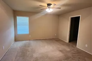 1325 W Nolte Farms Rd, Seguin, TX 78155 - Photo 12