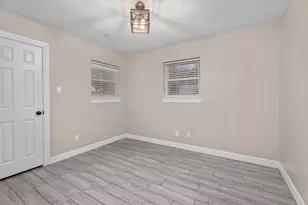 703 Barbara St, Tomball, TX 77375 - Photo 28