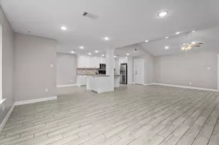 703 Barbara St, Tomball, TX 77375 - Photo 18