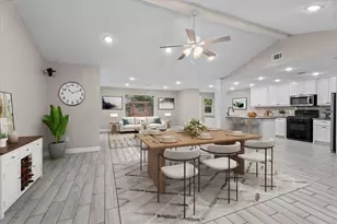 703 Barbara St, Tomball, TX 77375 - Photo 10