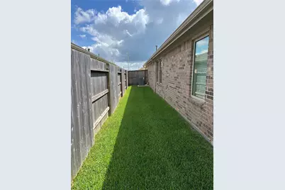 2213 Still Bend Lane, League City, TX 77573 - Photo 22