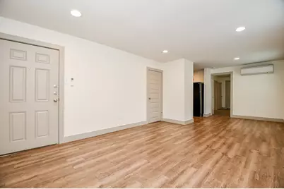 1009 Enid Street #3, Houston, TX 77009 - Photo 8