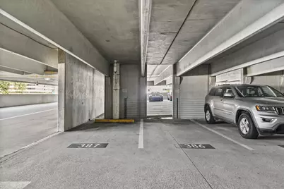 1901 Post Oak Boulevard #4308, Houston, TX 77056 - Photo 26