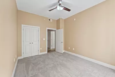 1901 Post Oak Boulevard #4308, Houston, TX 77056 - Photo 22