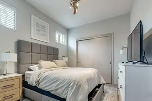 5219 Kiam St, Houston, TX 77007 - Photo 16