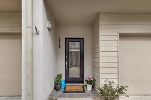 5219 Kiam St, Houston, TX 77007 - Photo 2