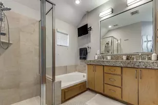 5219 Kiam St, Houston, TX 77007 - Photo 16