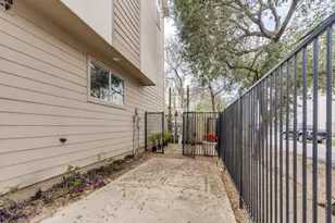 5219 Kiam St, Houston, TX 77007 - Photo 26