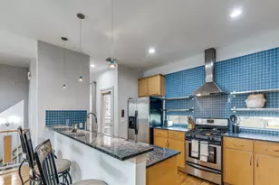 5219 Kiam St, Houston, TX 77007 - Photo 8