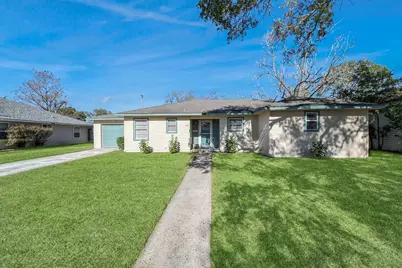 102 Live Oak Avenue, Baytown, TX 77520 - Photo 6