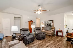 805 Willow Ave, Cleveland, TX 77327 - Photo 14