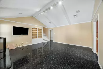 10906 Piping Rock Lane, Houston, TX 77042 - Photo 24