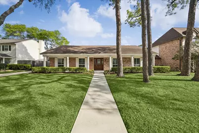 10906 Piping Rock Lane, Houston, TX 77042 - Photo 38