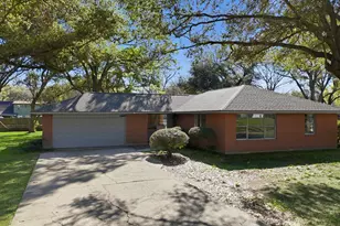 12503 Britt Rd, Pearland, TX 77581 - Photo 1