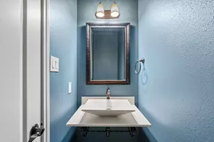 18703 S Bee Cave Springs Cir, Cypress, TX 77433 - Photo 38