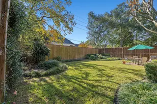 13 Stonegate Park Ct, Spring, TX 77379 - Photo 36