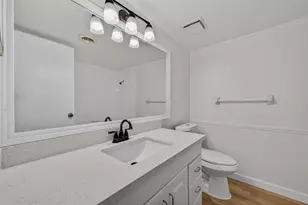 12633 Memorial Dr, Houston, TX 77024 - Photo 30