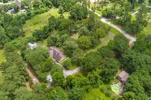 802 Sentinel Oaks, Pinehurst, TX 77362 - Photo 2