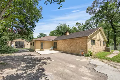 802 Sentinel Oaks, Pinehurst, TX 77362 - Photo 6