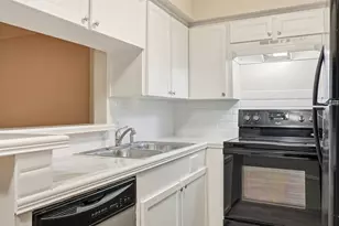 309 Stratford St, Houston, TX 77006 - Photo 14