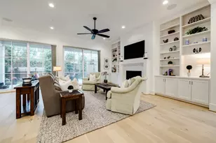 1918 Woodhead St, Houston, TX 77019 - Photo 18
