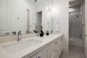 1918 Woodhead St, Houston, TX 77019 - Photo 42