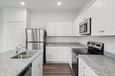 10318 Magnol Wood Drive, Houston, TX 77016 - Photo 4