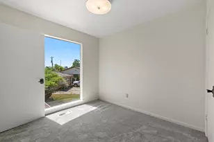 707 Scenic Dr, Baytown, TX 77521 - Photo 34