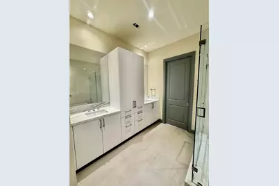 4521 San Felipe Street #1103, Houston, TX 77027 - Photo 18