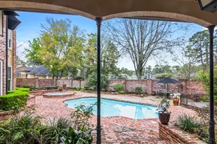 15 Forest Green Trail, Kingwood, TX 77339 - Photo 10