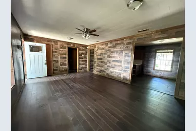 637 S Meyer Street, La Grange, TX 78945 - Photo 6