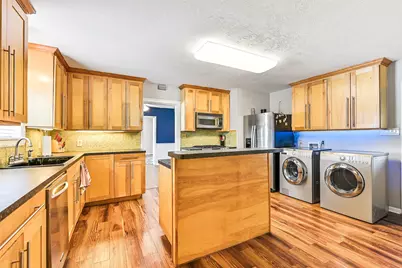 4611 Avenue S, Galveston, TX 77551 - Photo 12