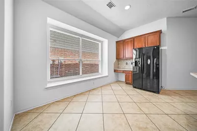 11 Griffin Hill Court, The Woodlands, TX 77382 - Photo 8