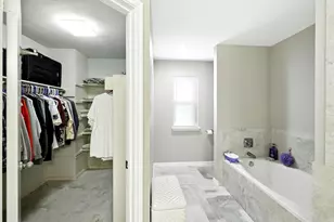 1723 Oak Valley Dr, Kemah, TX 77565 - Photo 12