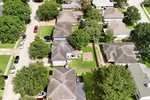 1723 Oak Valley Dr, Kemah, TX 77565 - Photo 22