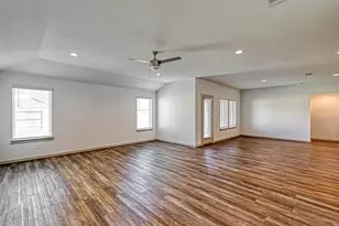 815 Dahlia Petal Dr, Missouri City, TX 77459 - Photo 10