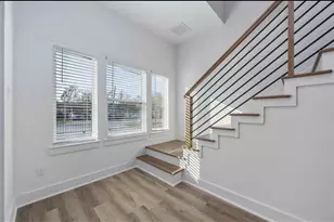 7932 Boy St, Houston, TX 77028 - Photo 2