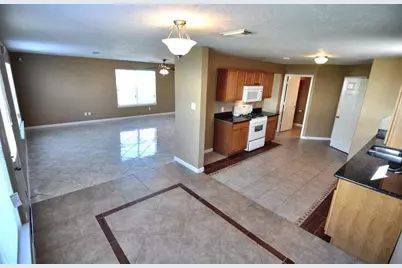 21935 Hemlock Park Corner, Houston, TX 77073 - Photo 4