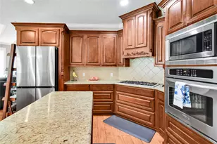 1031 Bar X Trail, Angleton, TX 77515 - Photo 18