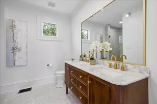 601 W 17th St, Houston, TX 77008 - Photo 8