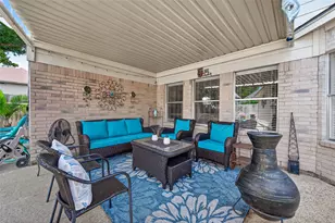 17407 Longs Peek Ct, Tomball, TX 77377 - Photo 4