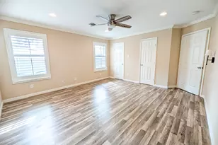 1734 Knightwick Dr, Houston, TX 77008 - Photo 8