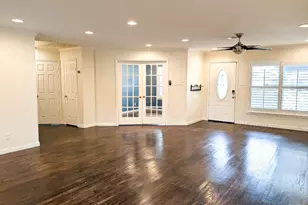 1734 Knightwick Dr, Houston, TX 77008 - Photo 4