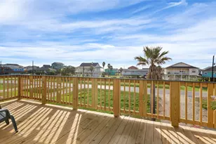 312 Surf Dr, Surfside Beach, TX 77541 - Photo 18