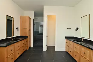1733 Du Barry Ln, Houston, TX 77018 - Photo 32