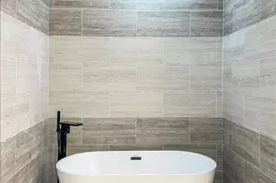 4429 Sterling St, Houston, TX 77051 - Photo 18