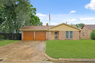 746 Fawn Dr, Houston, TX 77015 - Photo 2