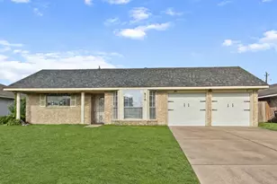 910 Centerwood Dr, Houston, TX 77013 - Photo 1